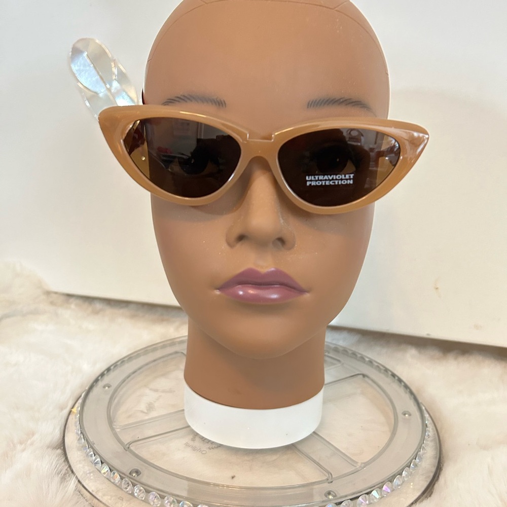Super sunglasses